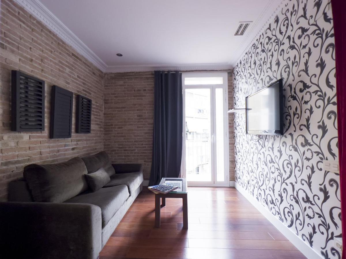 Enjoybcn Gaudi Apartments บาร์เซโลนา ภายนอก รูปภาพ