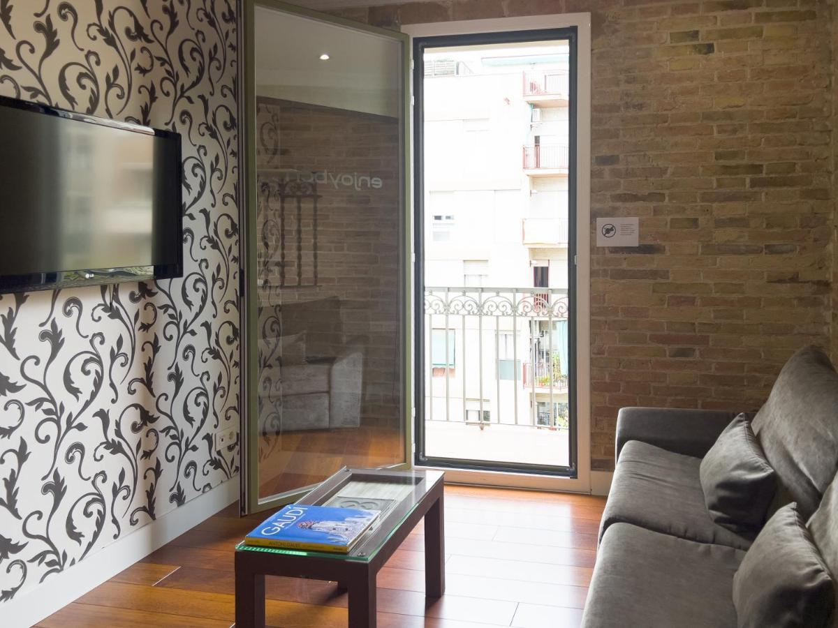 Enjoybcn Gaudi Apartments บาร์เซโลนา ภายนอก รูปภาพ